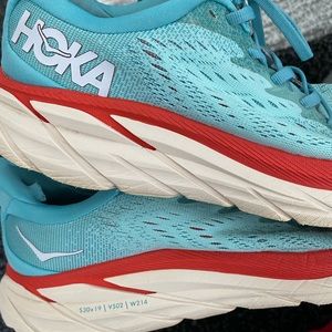 HOKA Women's Clifton 8 Running Shoes
